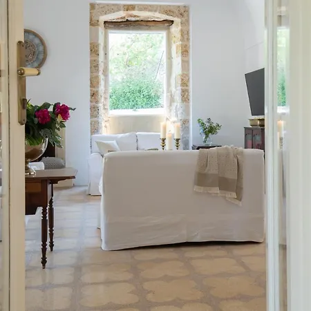 Vila Masseria Luci *